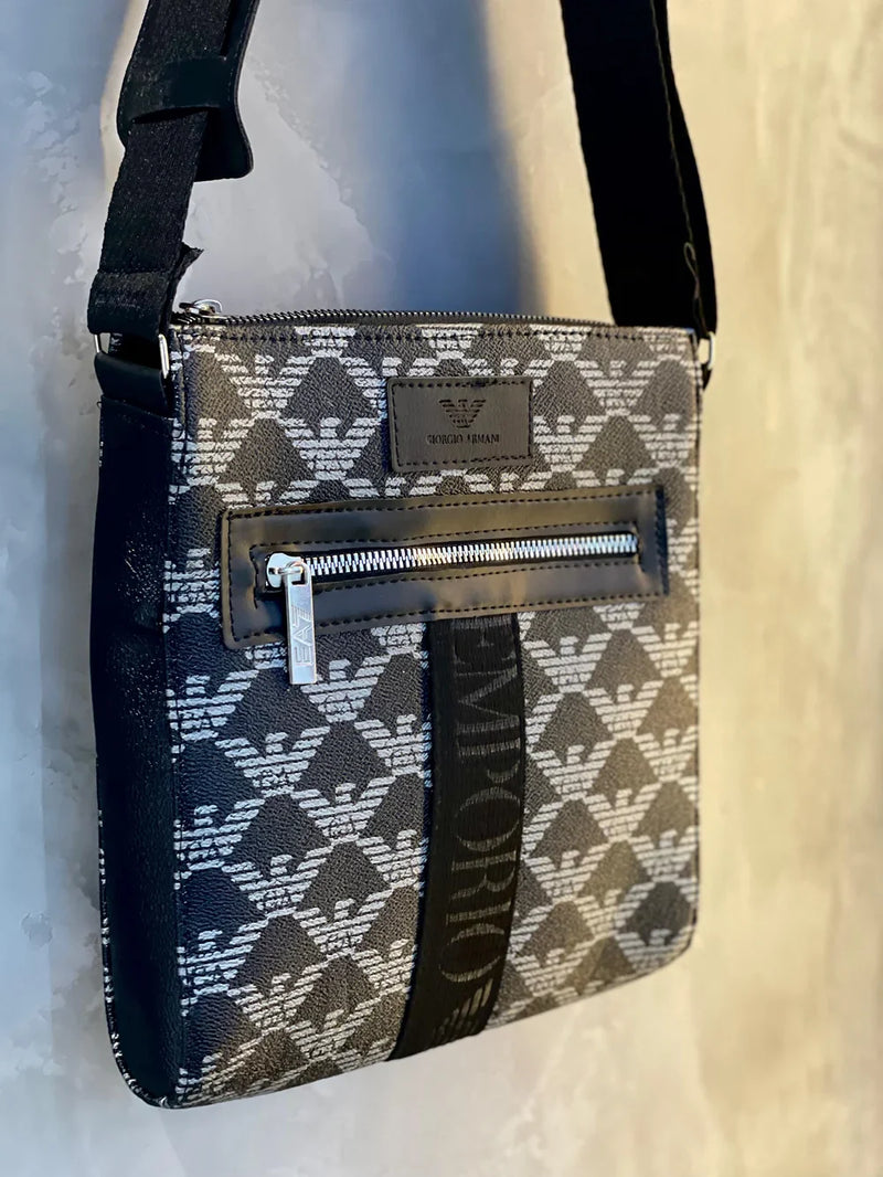 BAG GRIFE ARMANI DETALHES BRANC