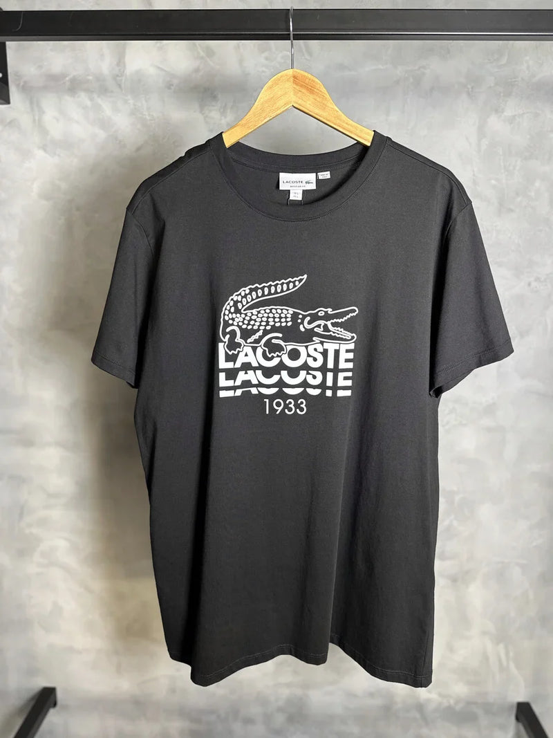 CAMISETA LACOSTE EDIÇÃO 3D ESTAMPA EMBORRACHADA