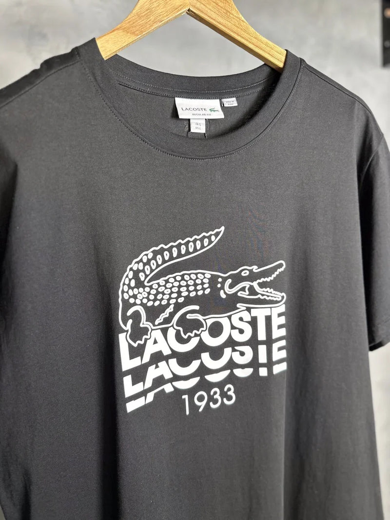 CAMISETA LACOSTE EDIÇÃO 3D ESTAMPA EMBORRACHADA