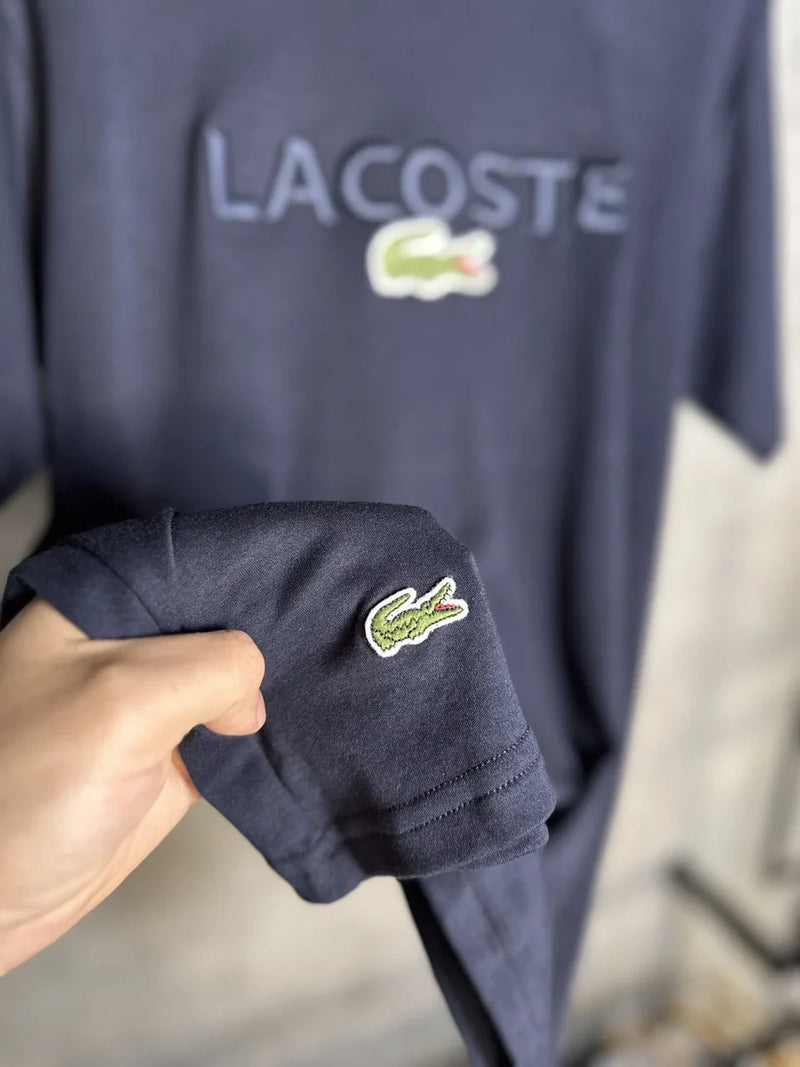 CAMISETA LACOSTE EDIÇÃO ESTAMPA BORDADA NO PEITO